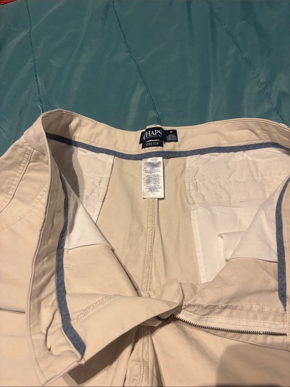 Chaps Men's Stretch Khaki Chinos in Light Beige